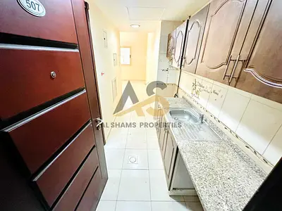 Affordable price Studio Covered Parking Close to Park