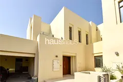 Vacant | Mira Specialist | Large Plot Corner Unit