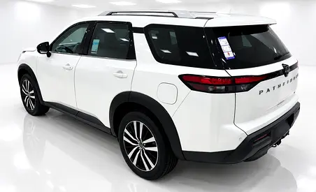 2024 Nissan PATHFINDER photo 5