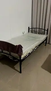 Bed space available for rent