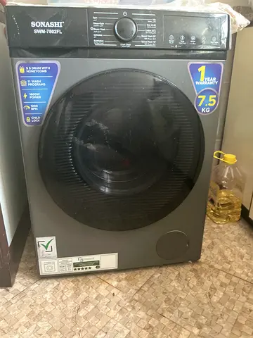 Sonashi 7.5kg washing machine still under warranty for sale