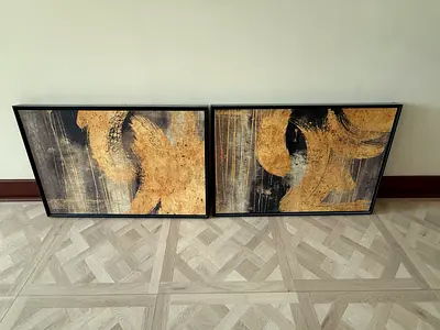 The One matching paintings