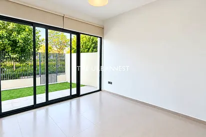 Modern Family Living |Vacant | Near Pool and Park