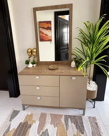 Modern Dresser with Mirror – 3 Drawers + Cabinet, Light Oak Finish