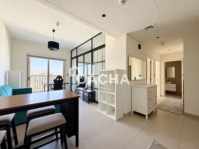 VACANT I FURNISHED I HIGH FLOOR