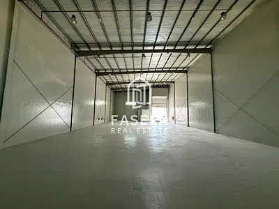 WAREHOUSE | HIGHE RISE 12 METTER | LOADING AREA