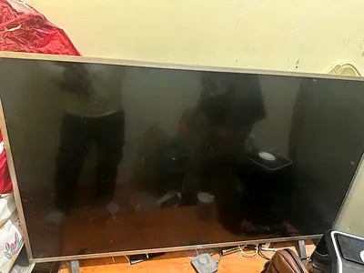 55”inch LED LCD TV - Good Working Condition with mi box