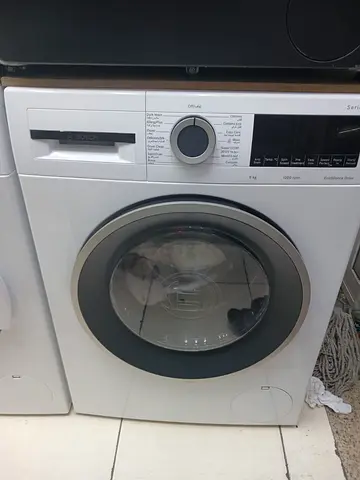 Bosch front-load washing machine - 9kg, good working condition
