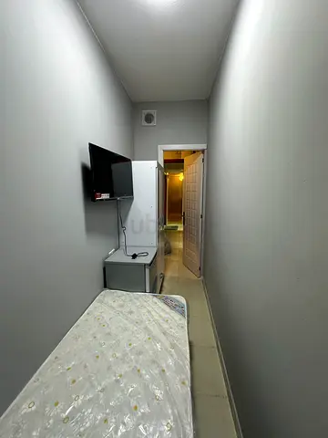 Cozy and neat partition with window for rent in Abu Hail