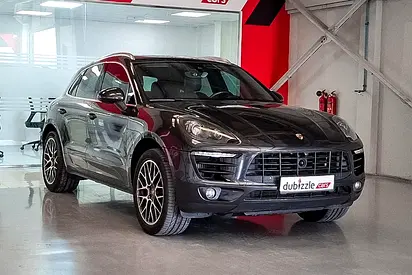 AED 1807/month | 2017 Porsche Macan  | GCC Specs | Ref#540141