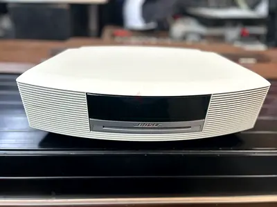 Bose Wave Music System - White, Good Condition