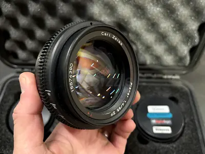 Carl zeiss prime lens 35 digital 25,35,50,85mm F-Mount with adapters.