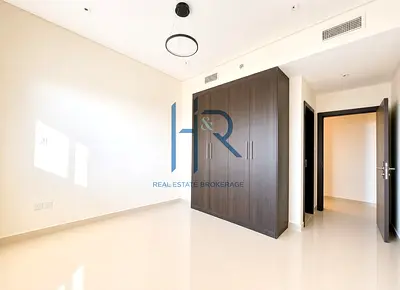 Vastu Compliance | Well Kept | Open View | Vacant