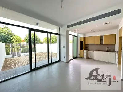 Spacious 3-Bedroom Villa for Sale | Arabian Ranches