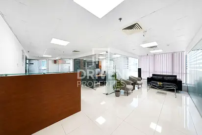 Furnished Office | Prime Area | SZR Views