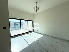 Spacious 4BR Townhouse | Park Facing | Single Row
