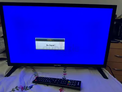 Like New Star Track 24" HD LED TV (Built-in Satellite Receiver) – Used 1 Month Only