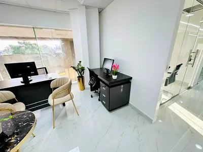 Premium Office with Bank account assistance |Free Amenities