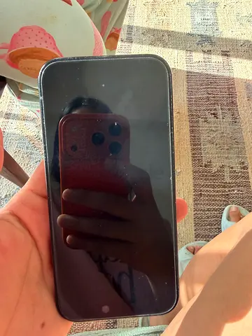 iPhone 15 pro 256 gb