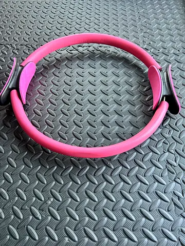 Pink Magik Classifieds: Pilates Ring / Magic Circle – Dual Grip Resistance ...
