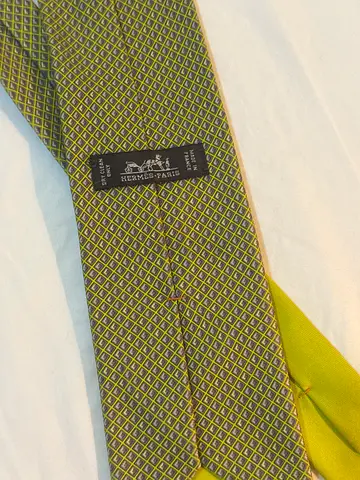 Green patterned men's silk tie - classic design hermes orignal