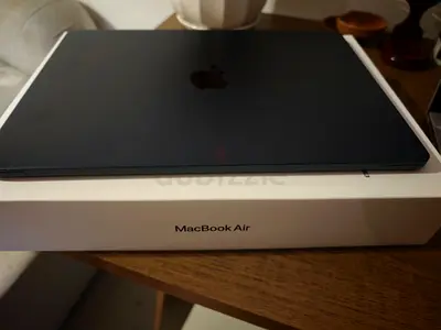 Apple MacBook Air 2024 (Midnight) with original box - Brand new condition- Battery 100%