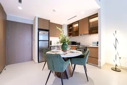 Elegant 1BR Retreat in Cedar | Creek Beach