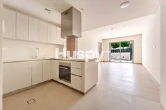 Terrace | Large Layout | Vacant
