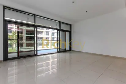 Spacious 2BR+1 | Garden Views | Walk-In Closet