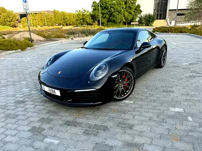 Porsche 911 Carrera S (991.2) · 2017 · 9,900 km · One Owner · GCC