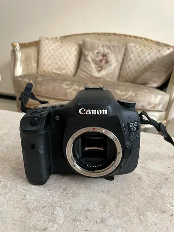 Canon camera 7D for sale
