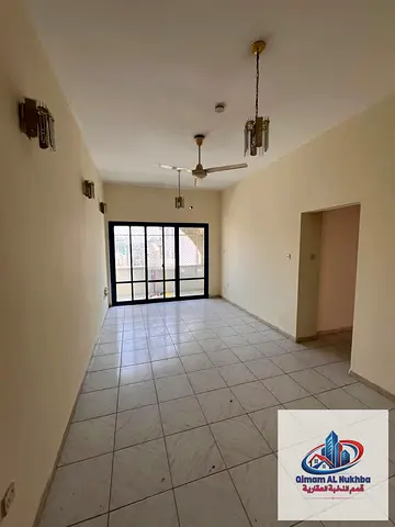 ارخص شقة غرفتين وصالة مع 2 بلكونة و2 حمام مساحات واسعة ومريحة مطبخ كبير ومشمس اضاءه طبيعية وصيانة مجانية طوال فترة الايجار موقع مميز بارخص سعر