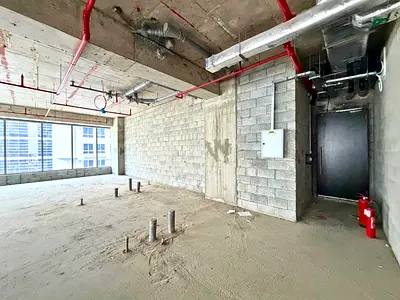 BEST PRICE | UNOBSTRUCTED VIEWS | RENT FREE PERIOD