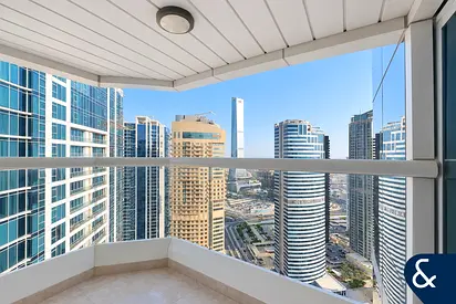 Vacant | Renovated Bedroom | Skyline Views