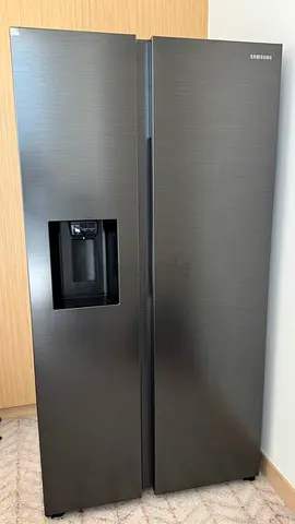 Samsung Side-by-Side Refrigerator – Black Stainless Steel