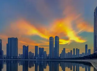 *Apartment for sale in Al-Alia Tower, located in the prime front-row position overlooking Al Khan L