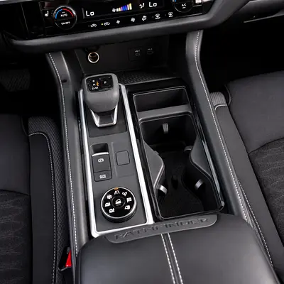 2022 Nissan PATHFINDER photo 10