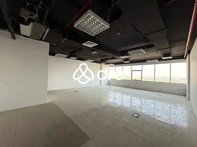BRIGHT | OPEN LAYOUT | PRIME LOCATION