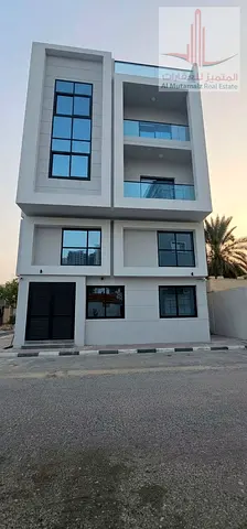# للبيع بناية سكنية استثمارية جديدة في الراشدية 2 – عجمان
