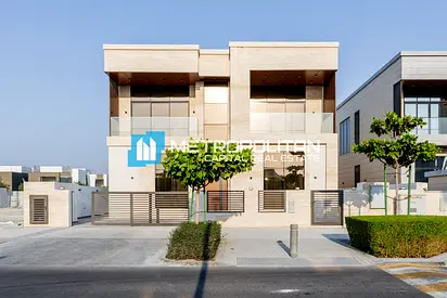 Hot Deal | Single Row |Private Pool| Premium Villa