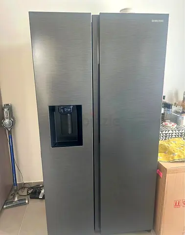 Samsung Side-by-Side Refrigerator with Water Dispenser - Grey, Good Condition