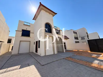 Mediterranean Style Villa | Spacious 4BR | Prime Location