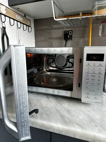 Panasonic 4-In-1 Convection Microwave Oven 27L NN-CT65MMKPQ Grey