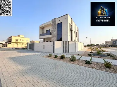 Two-story corner villa with a roof terrace and central air conditioning; freehold ownership. Price