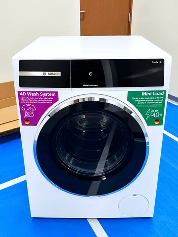 Bosch Series 8 Washing Machine – Excellent Condition