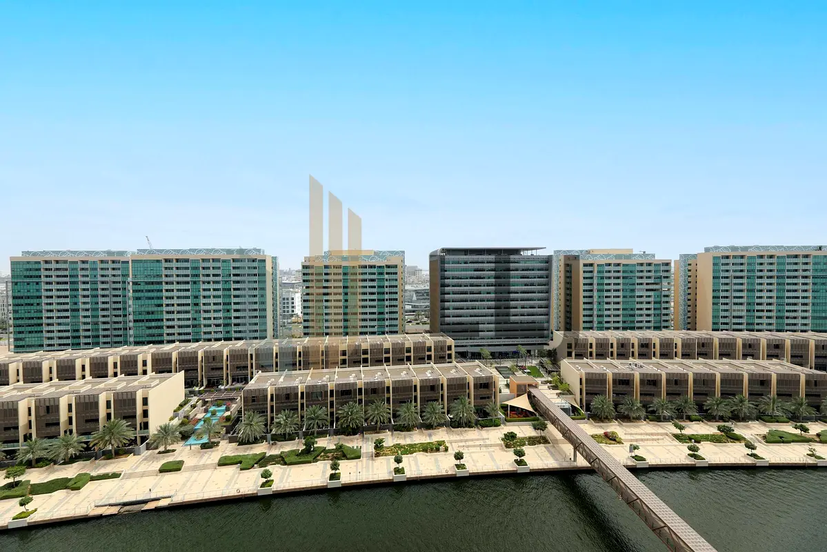Stylish 1BR | Waterfront Living | Prime Location