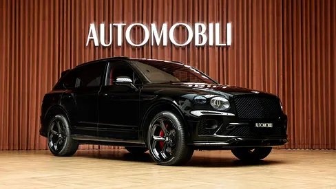 UNDER WARRANTY & SERVICE CONTRACT | V8S FULL OPTION | EXCELLENT CONDITION | FULL BLACK EXTERIOR PACK