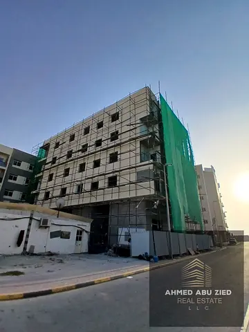 استثمار عقاري مميز على كورنيش عجمان | بناية كاملة للبيع | 28 وحدة سكنية وتسليم خلال 30 يومًا من الحجز