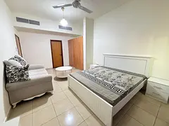Spacious master bedroom available for rent