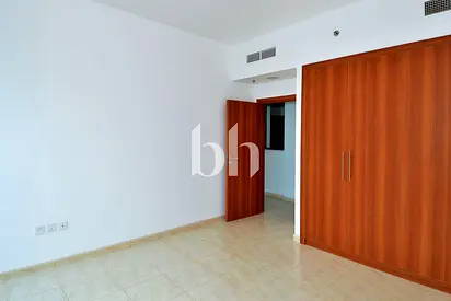 Pool View | High Floor | Vacant on Transfer